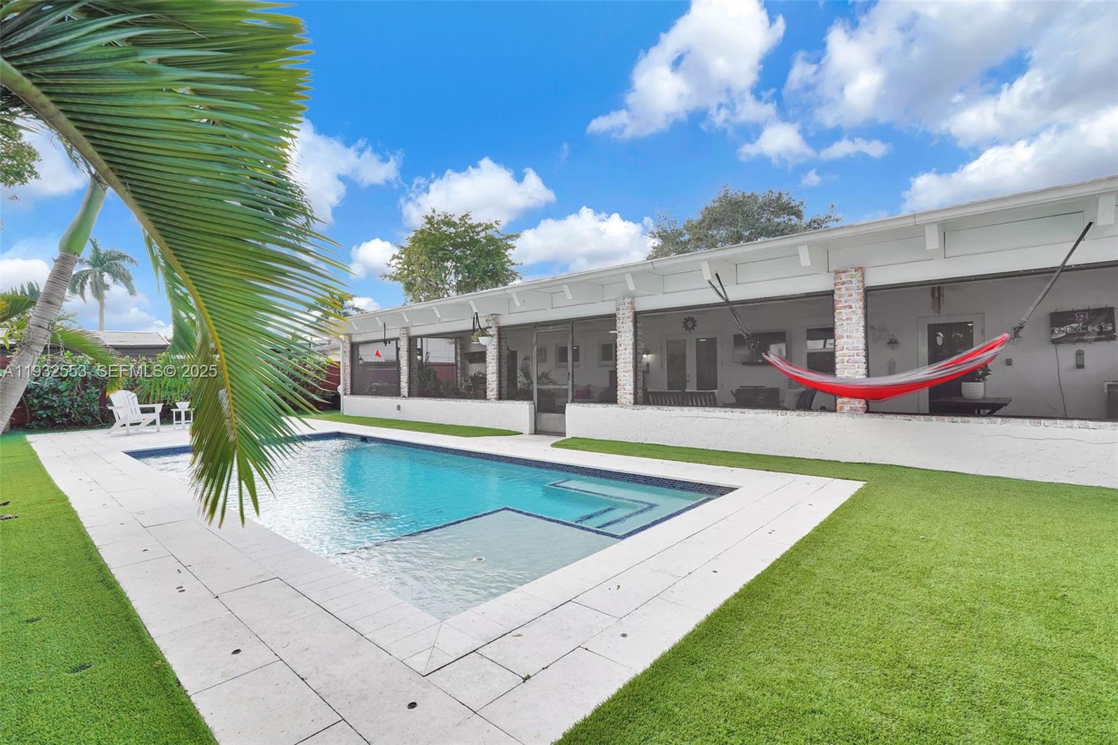 DEVON-AIRE ESTATES - Residential