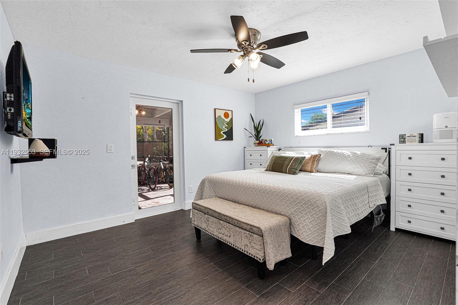 DEVON-AIRE ESTATES - Residential