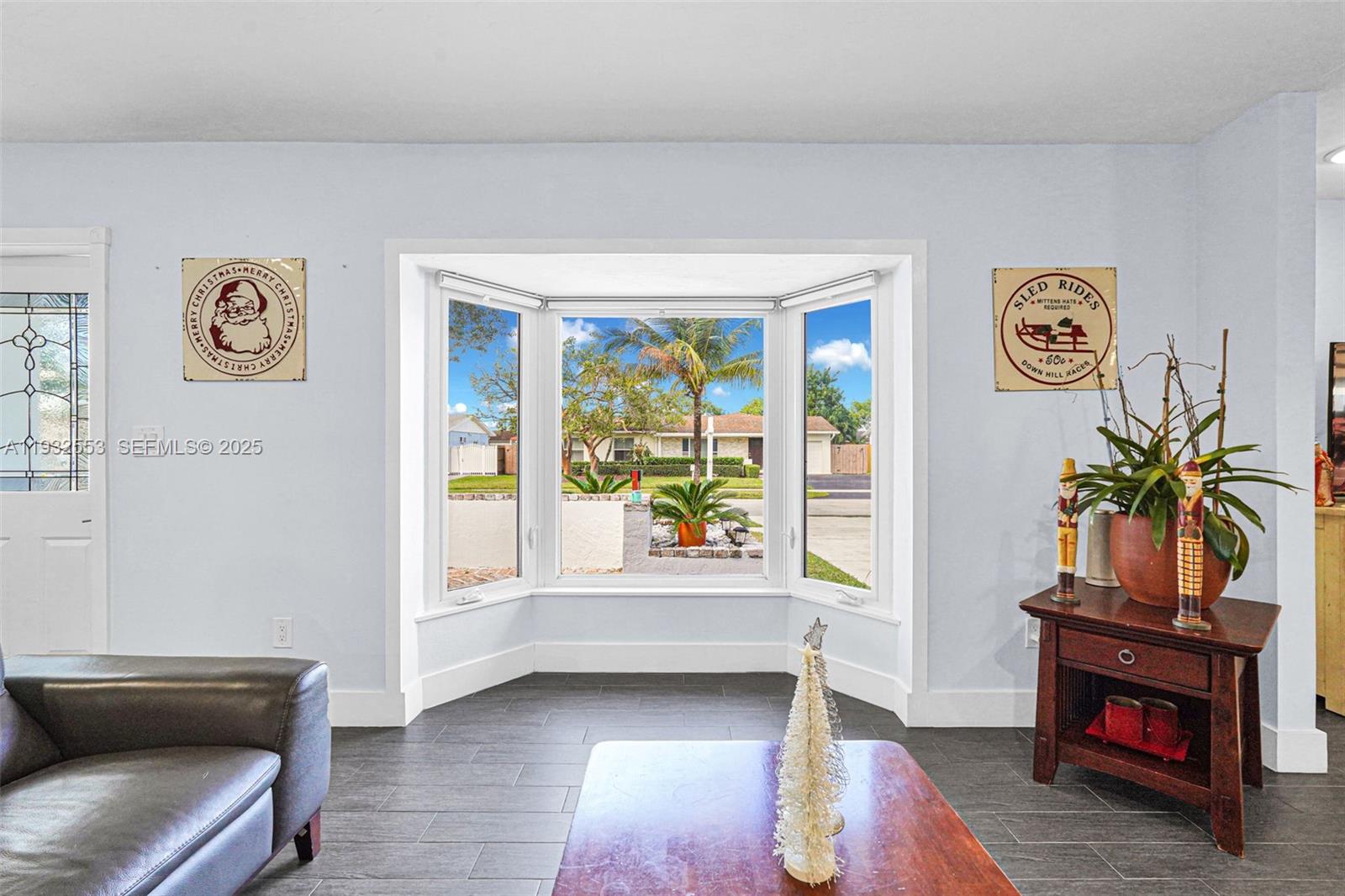 DEVON-AIRE ESTATES - Residential