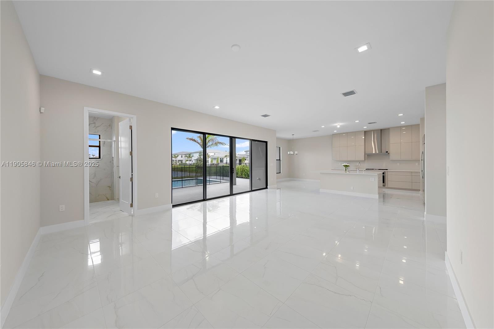 JOHNS WEST PUD - Residential Lease