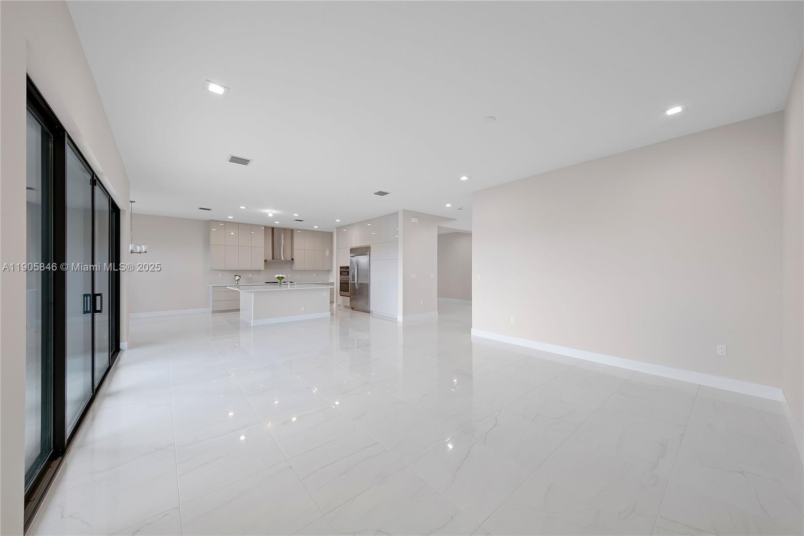 JOHNS WEST PUD - Residential Lease