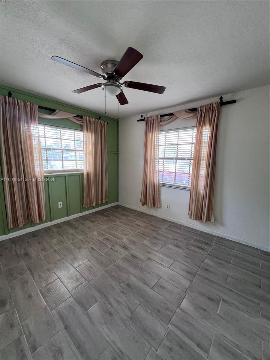 FAIRWAY ESTATES SEC FOUR - Residential