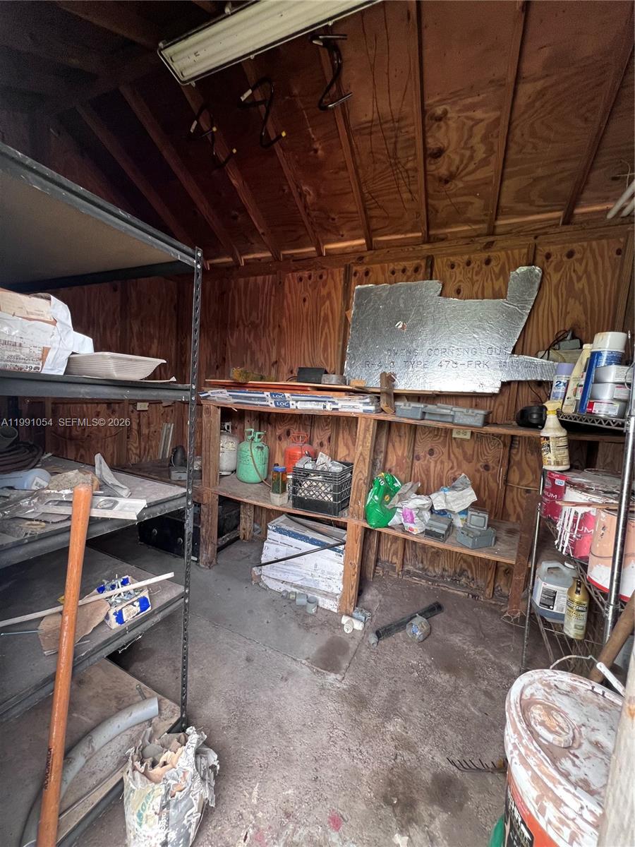 FAIRWAY ESTATES SEC FOUR - Residential