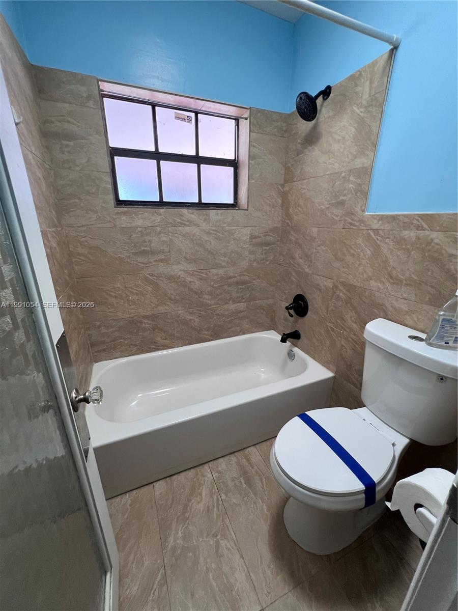 FAIRWAY ESTATES SEC FOUR - Residential