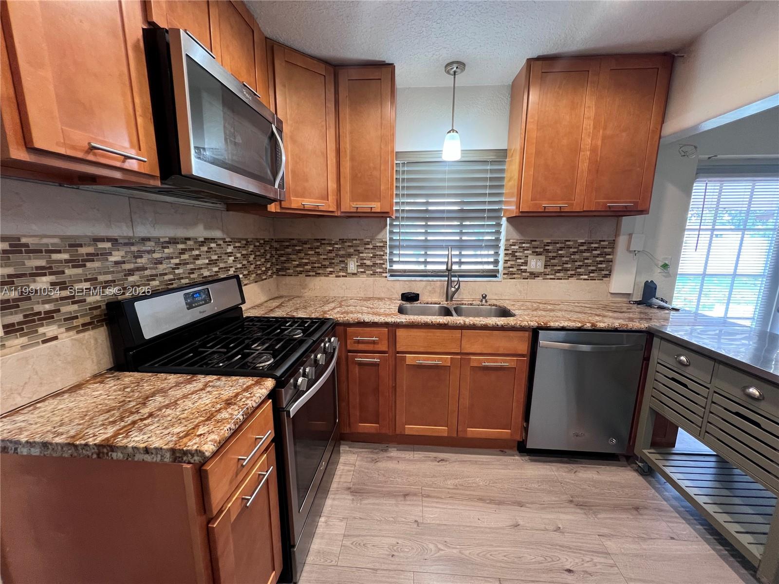 FAIRWAY ESTATES SEC FOUR - Residential