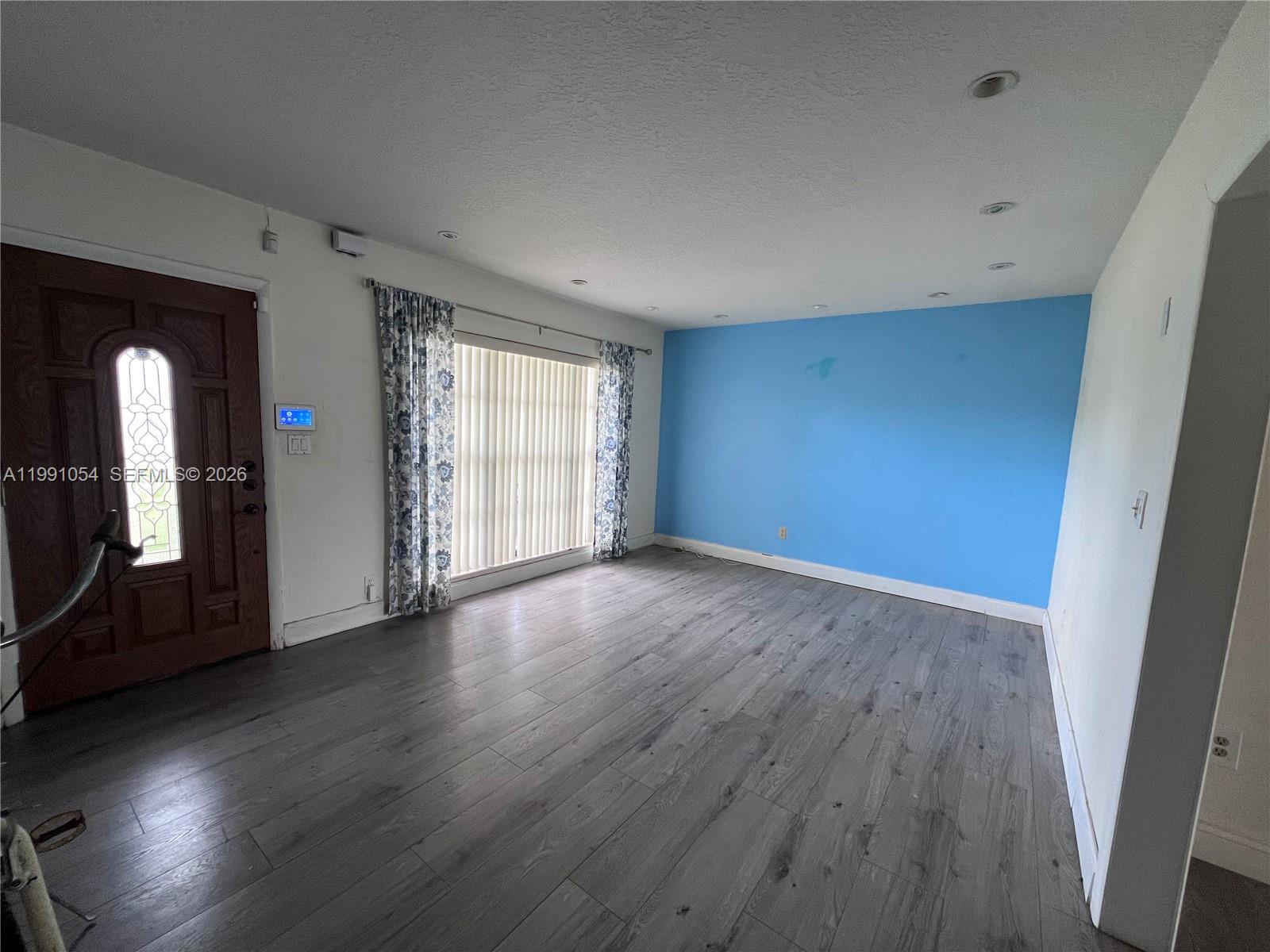 FAIRWAY ESTATES SEC FOUR - Residential