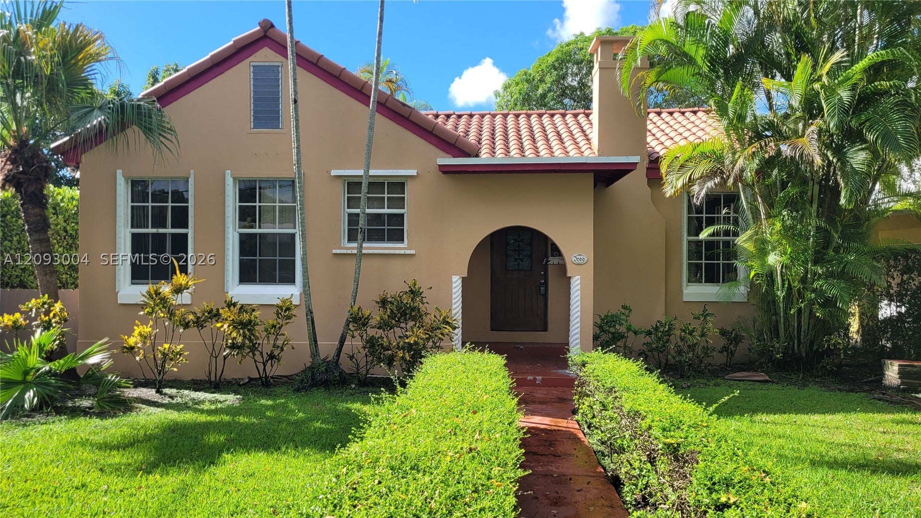 3666 SW 13th Ter