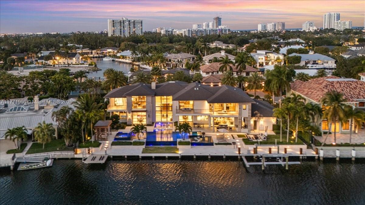 BAY COLONY SECTION OF THE - Residential
