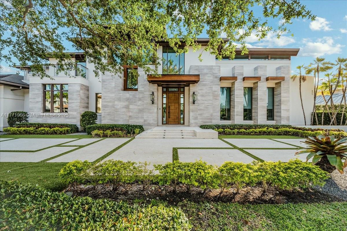 Property for Sale at 20 Compass Isle, Fort Lauderdale, Broward County, Florida - Bedrooms: 6 
Bathrooms: 8  - $14,800,000