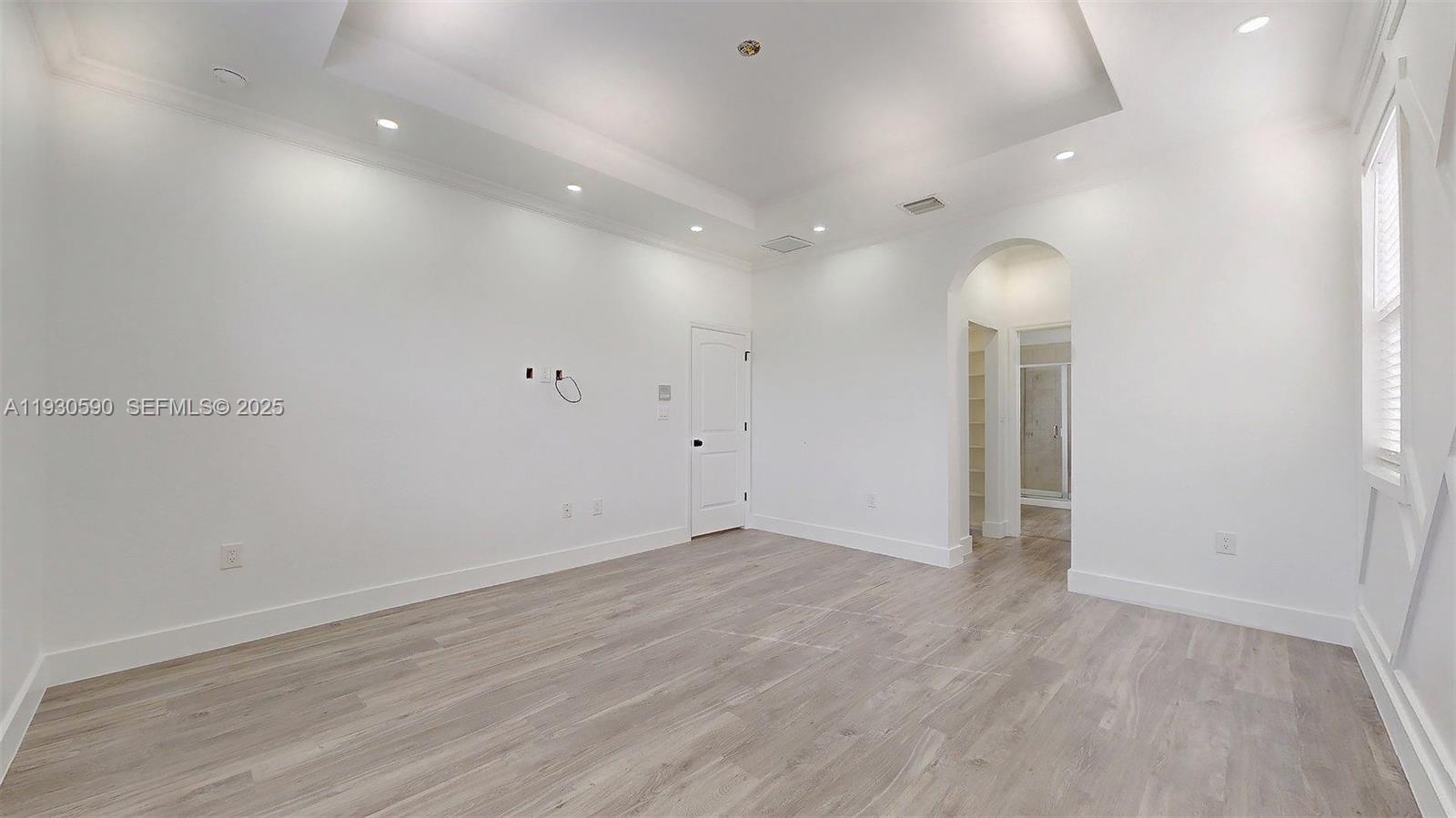 HEMINGWAY POINT - Residential