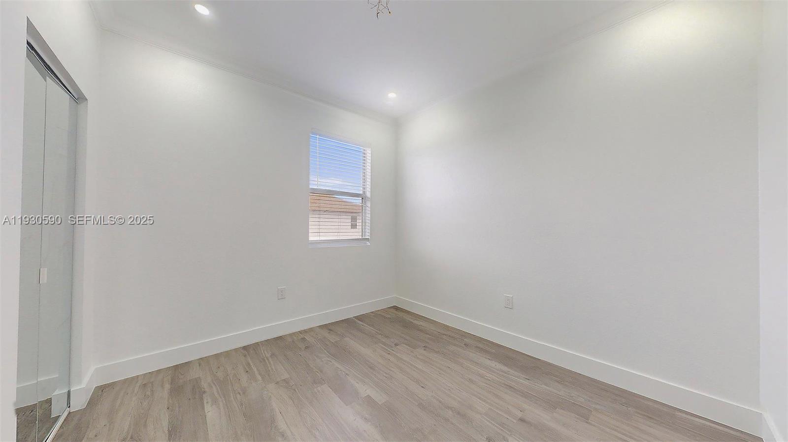 HEMINGWAY POINT - Residential