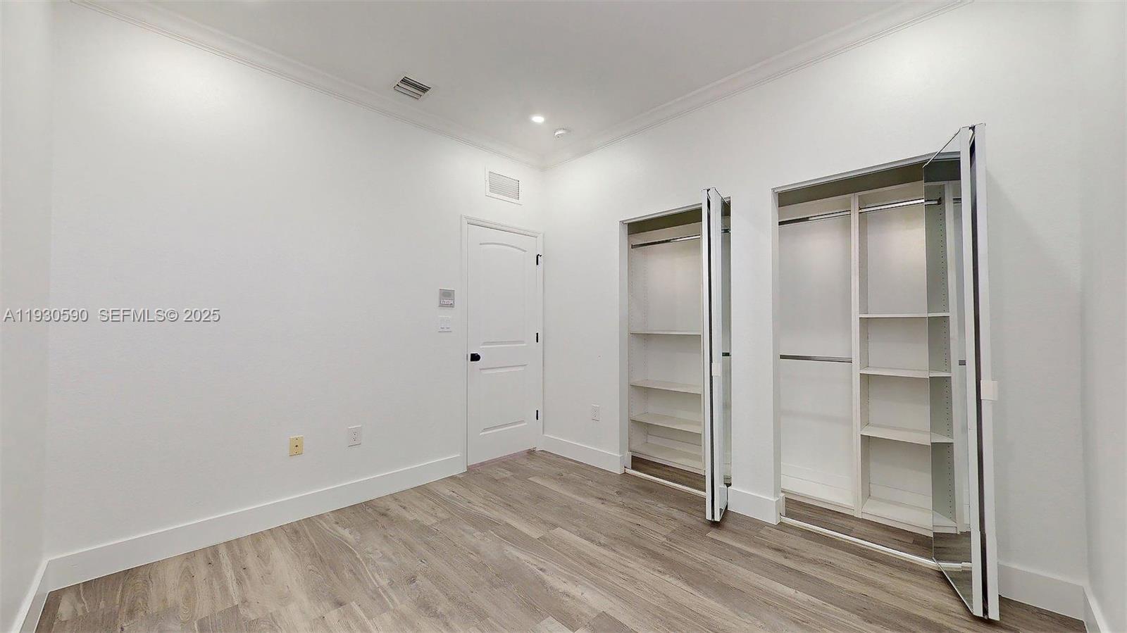 HEMINGWAY POINT - Residential