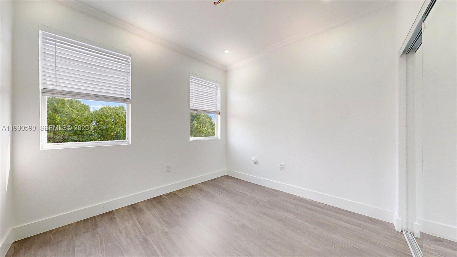 HEMINGWAY POINT - Residential