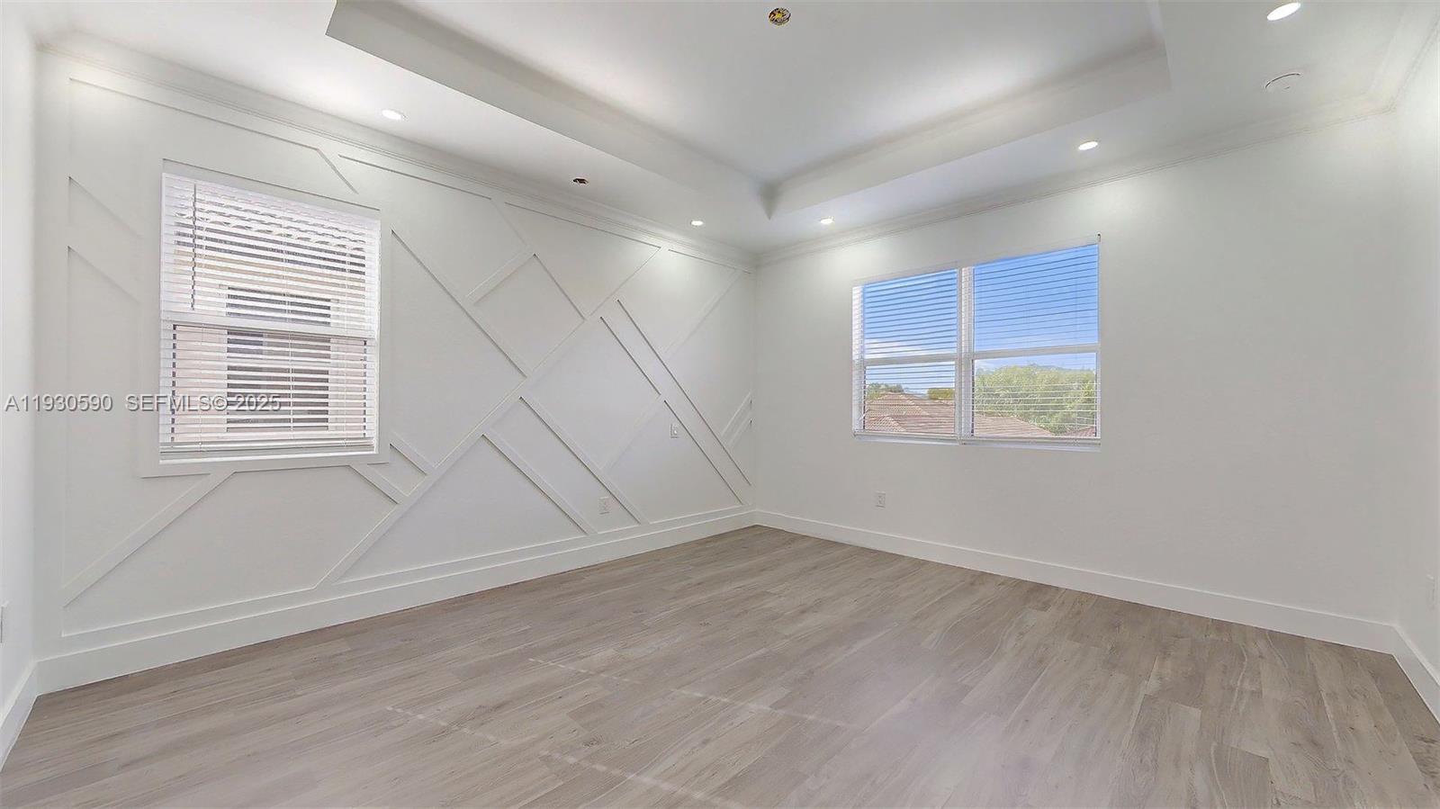 HEMINGWAY POINT - Residential