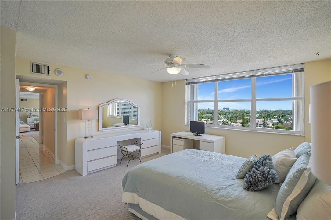 CARLYLE CONDOMINIUM - Residential