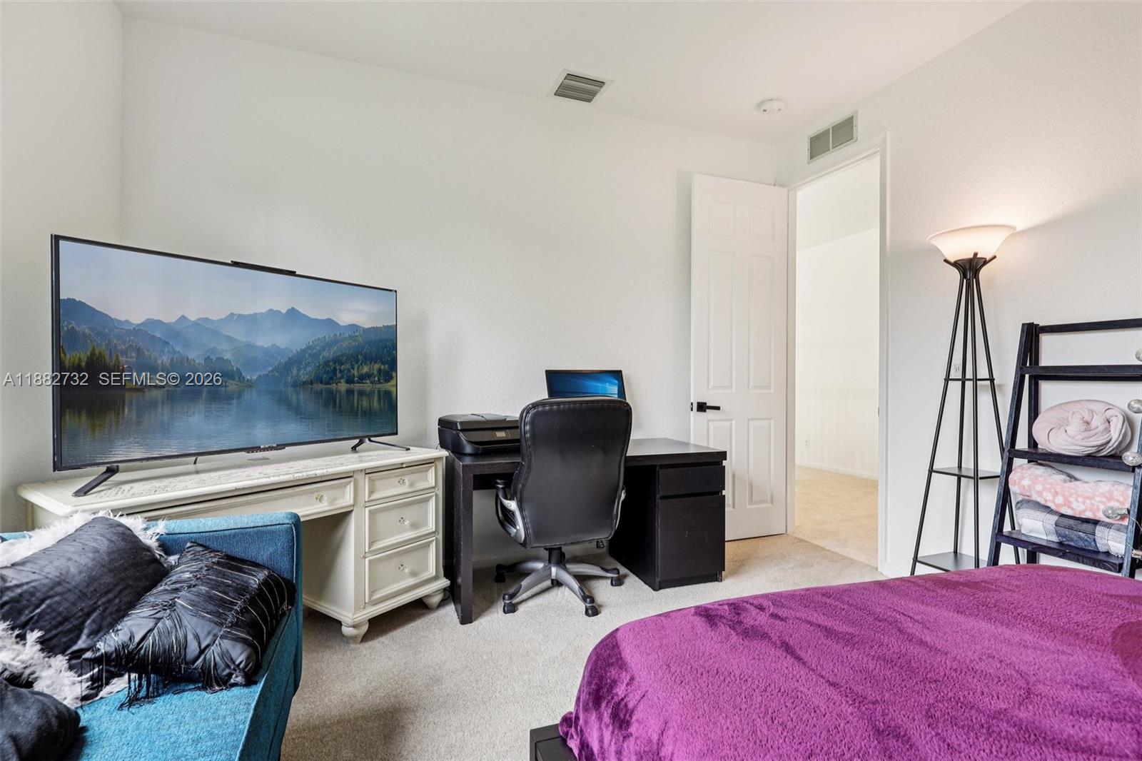 ISLES AT WELLINGTON 4 - Residential