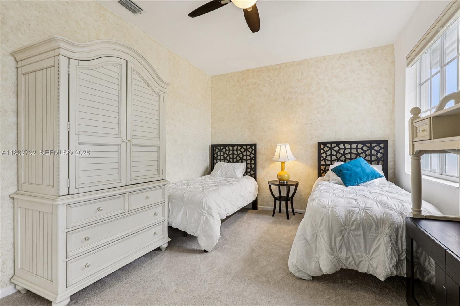 ISLES AT WELLINGTON 4 - Residential