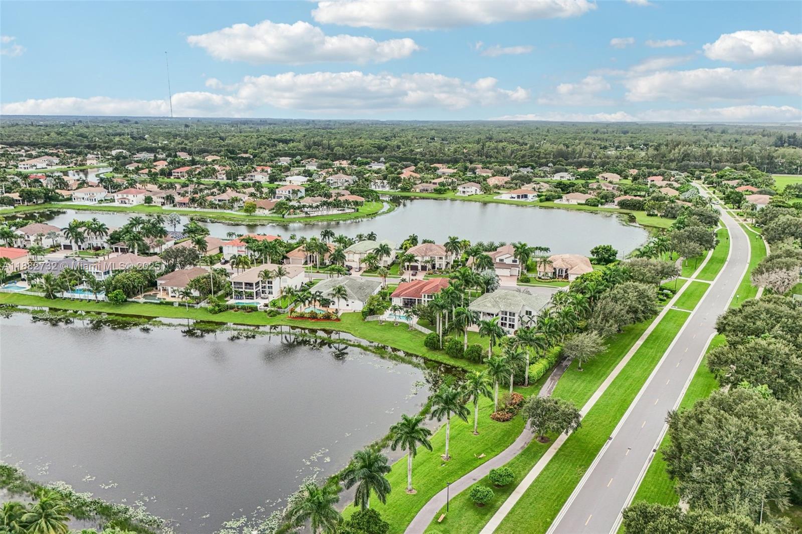 ISLES AT WELLINGTON 4 - Residential