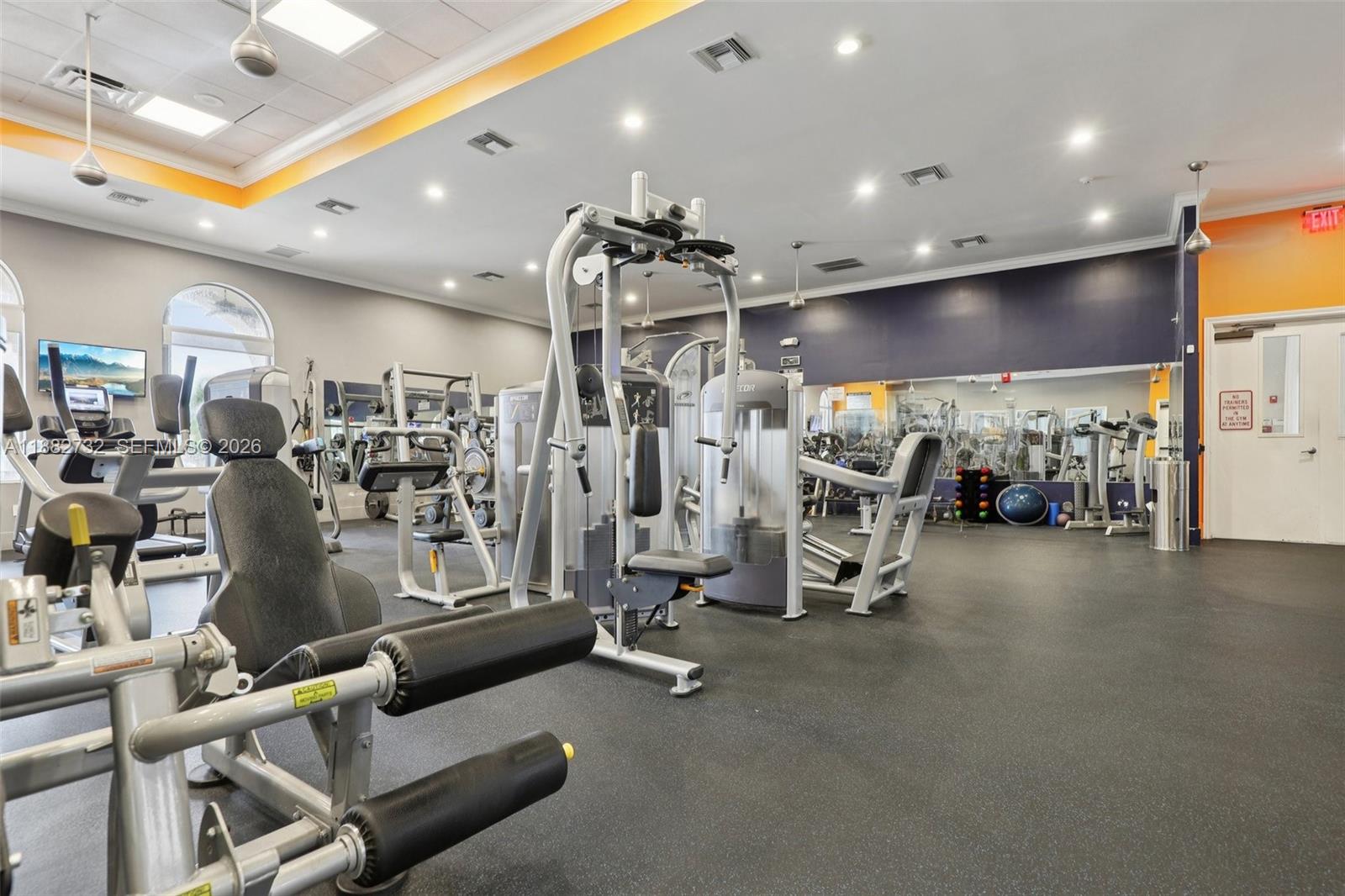 ISLES AT WELLINGTON 4 - Residential