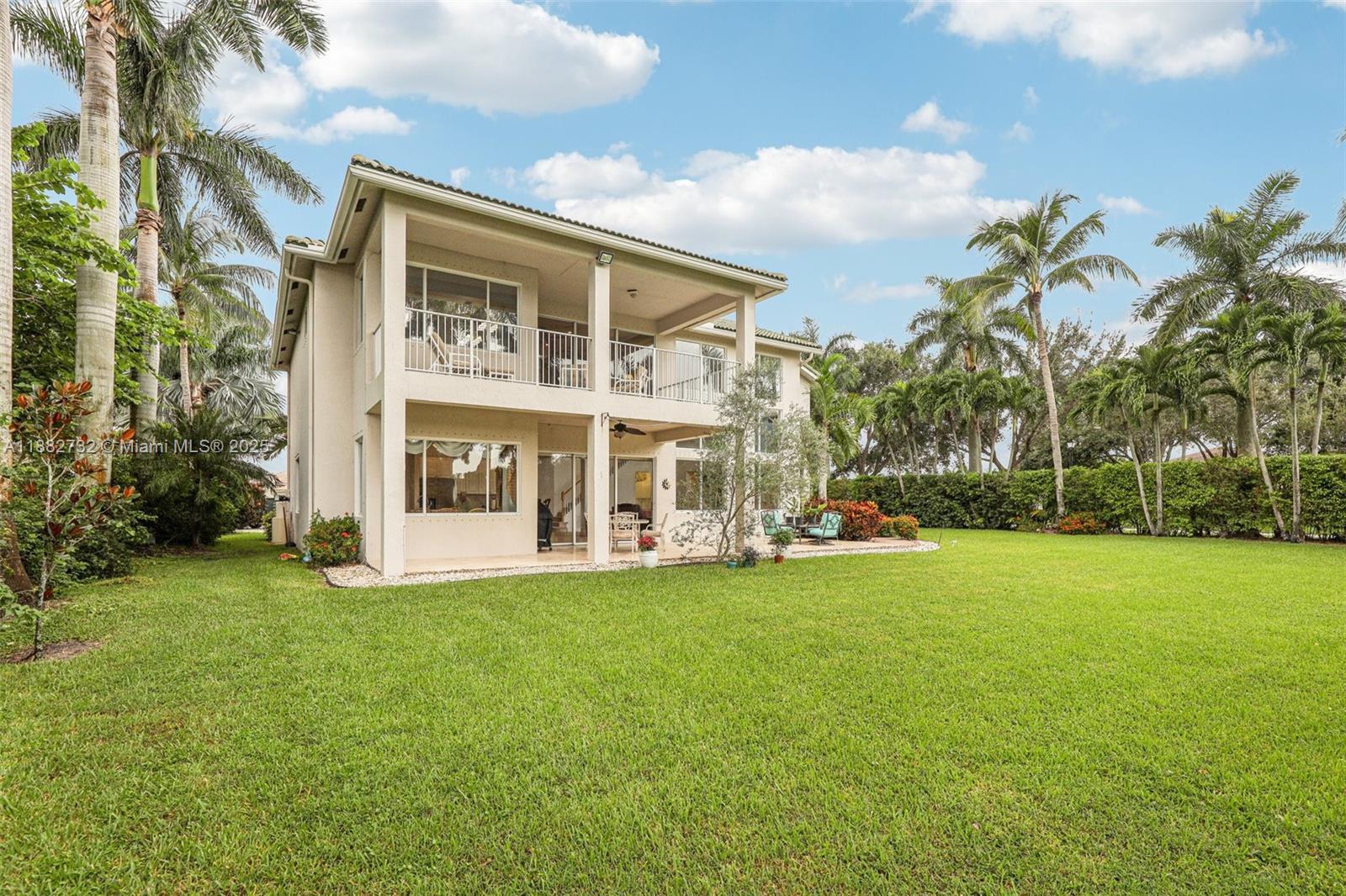 ISLES AT WELLINGTON 4 - Residential