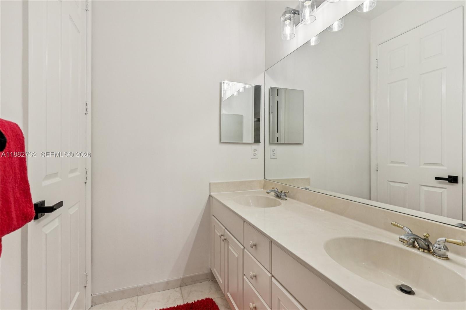 ISLES AT WELLINGTON 4 - Residential