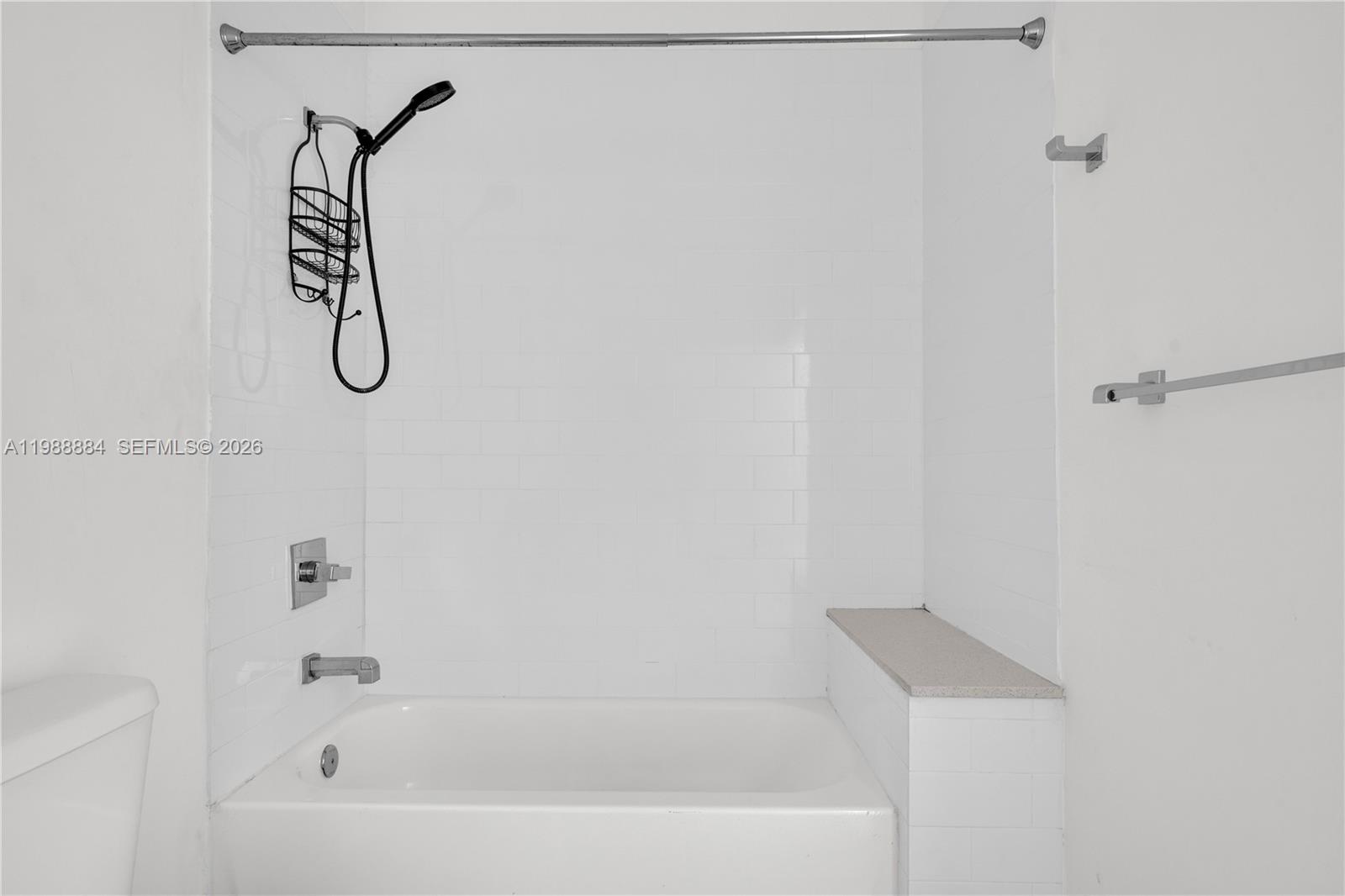 CITY OF MIAMI SOUTH - Residential Lease