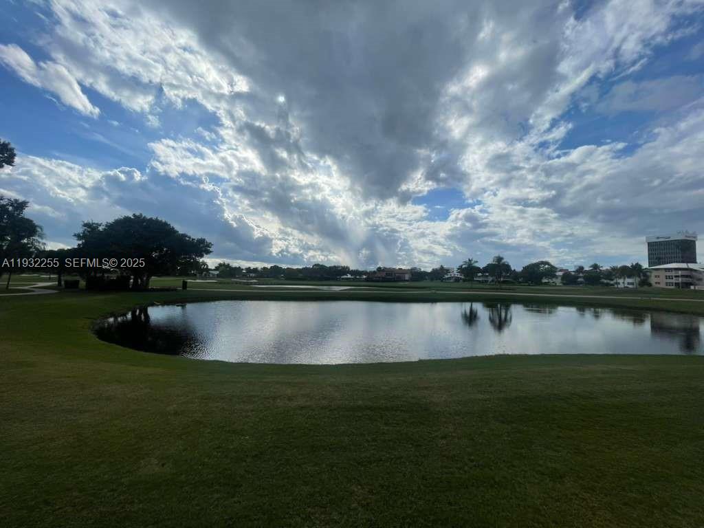 COUNTRY CLUB TOWERS CONDO - Residential