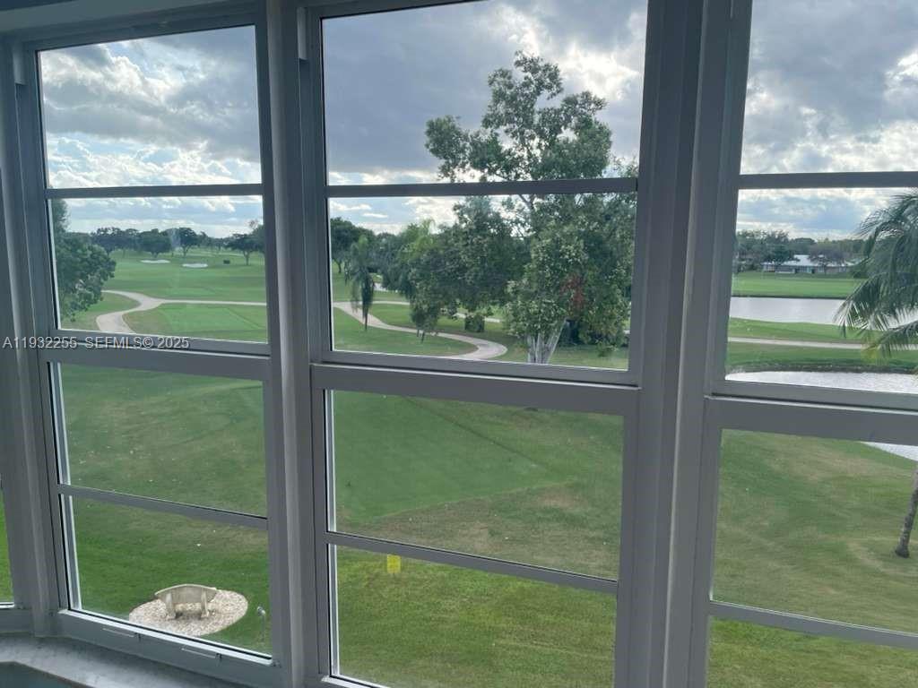 COUNTRY CLUB TOWERS CONDO - Residential