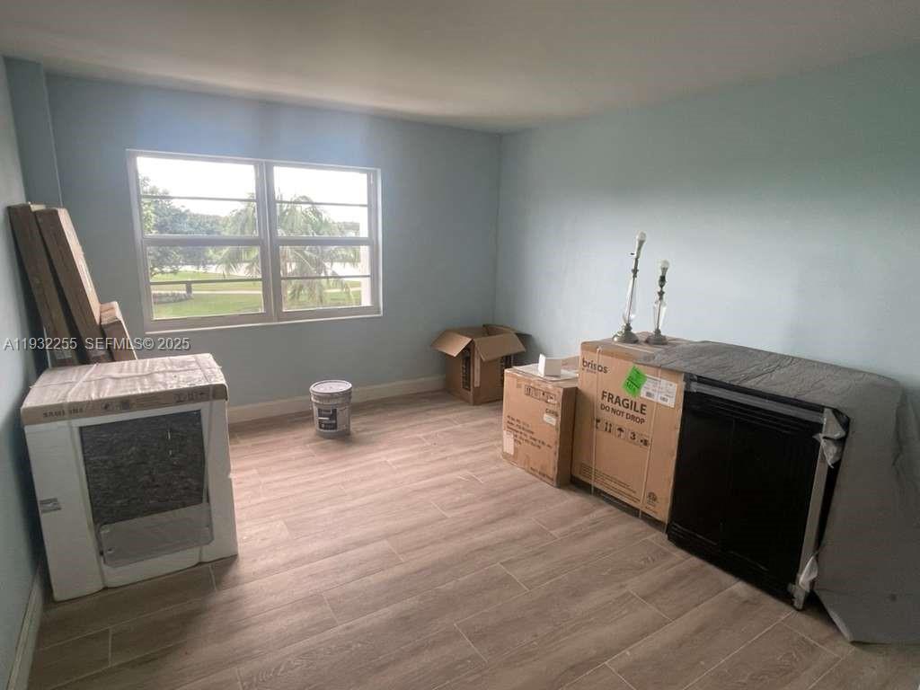 COUNTRY CLUB TOWERS CONDO - Residential