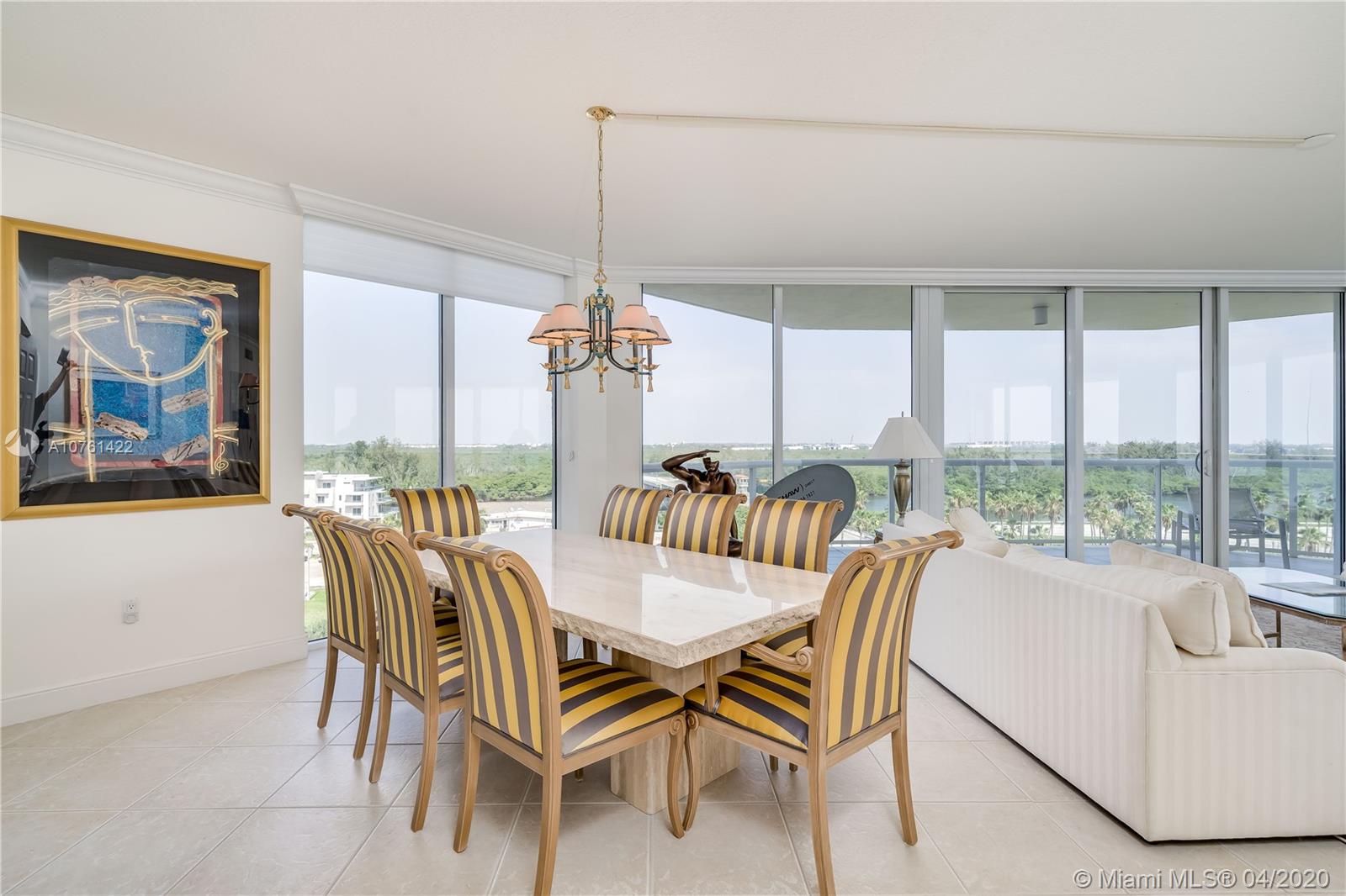 RENAISSANCE ON THE OCEAN - Residential