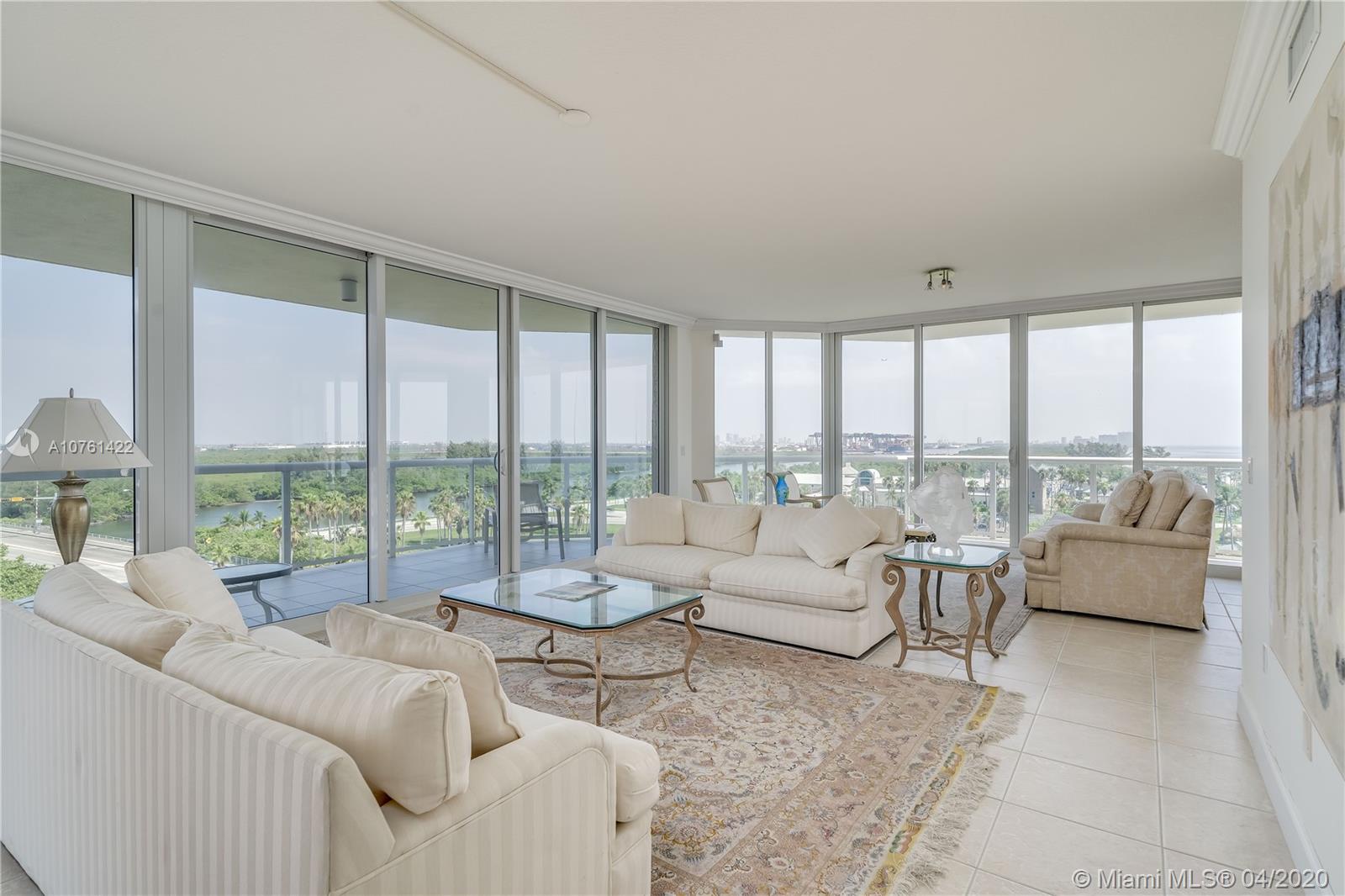 RENAISSANCE ON THE OCEAN - Residential