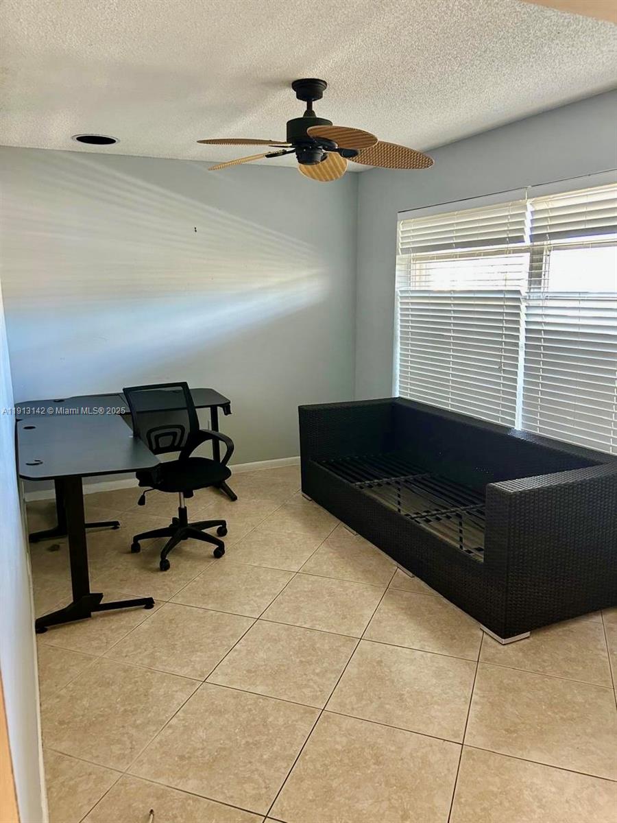 BOCA LAKES CONDO - Residential