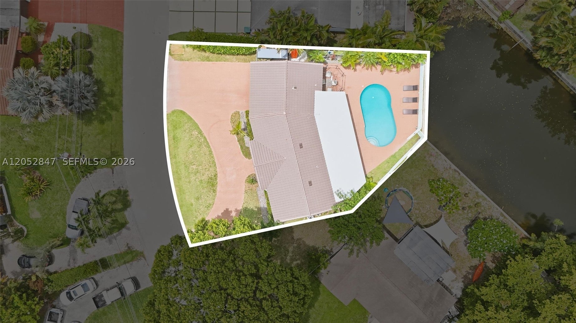 3650 NW 17th Ter, Oakland Park FL 33309