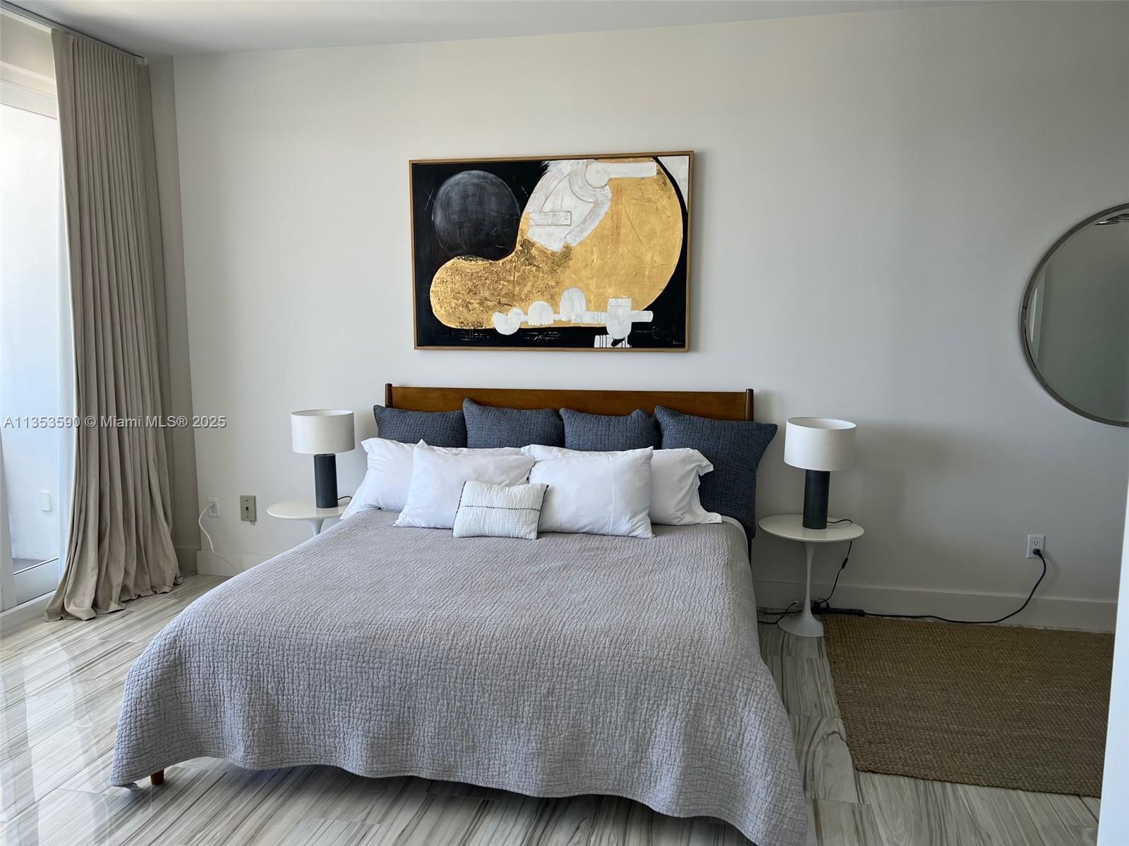 THE DECOPLAGE CONDO - Residential Lease