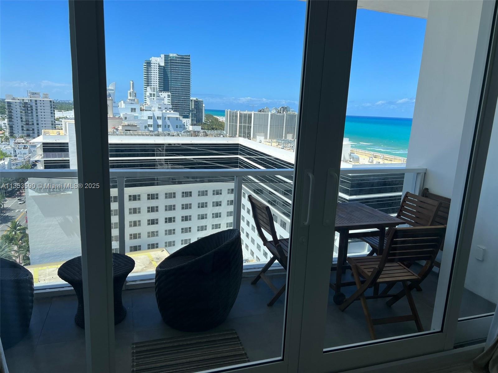 THE DECOPLAGE CONDO - Residential Lease