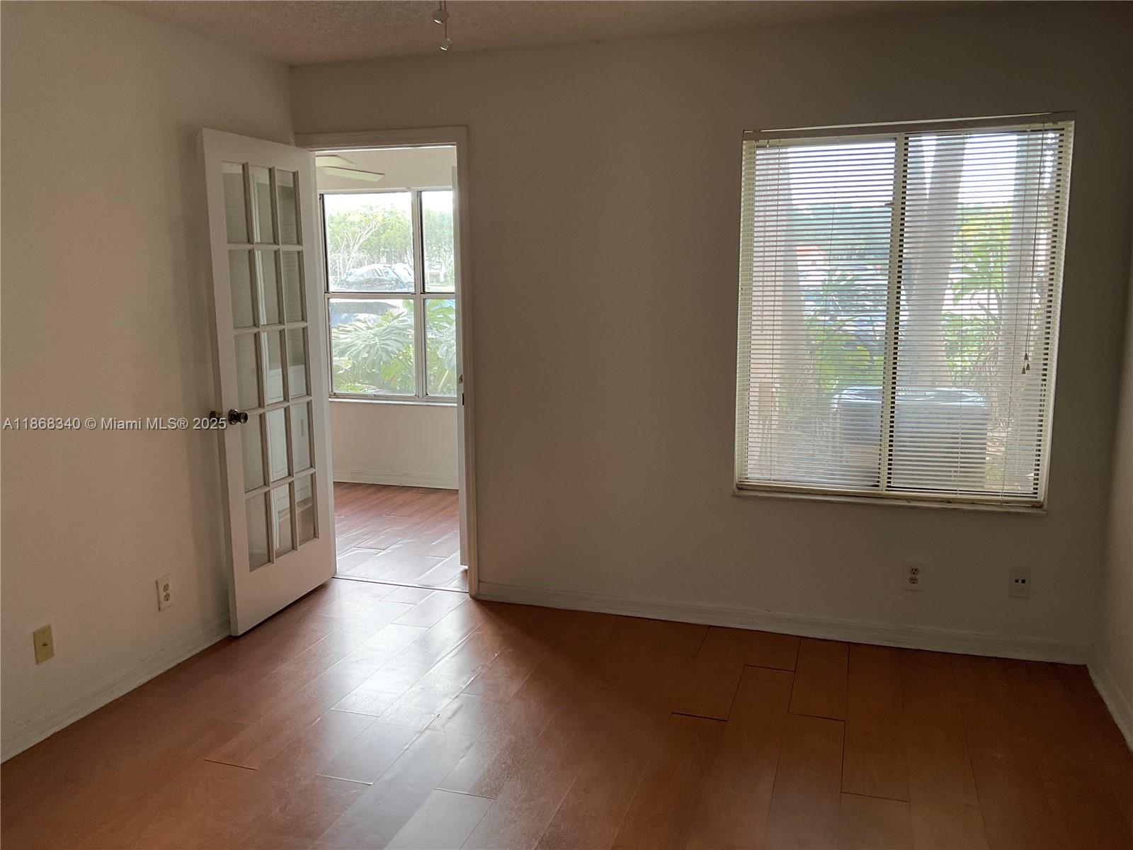 CORAL KEY CONDO - Residential