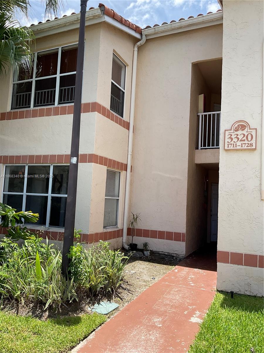CORAL KEY CONDO - Residential