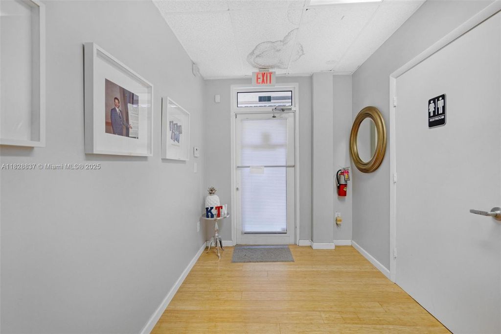 Photo of 5595 Orange Dr, Davie, FL 33314 (MLS # A11828837)