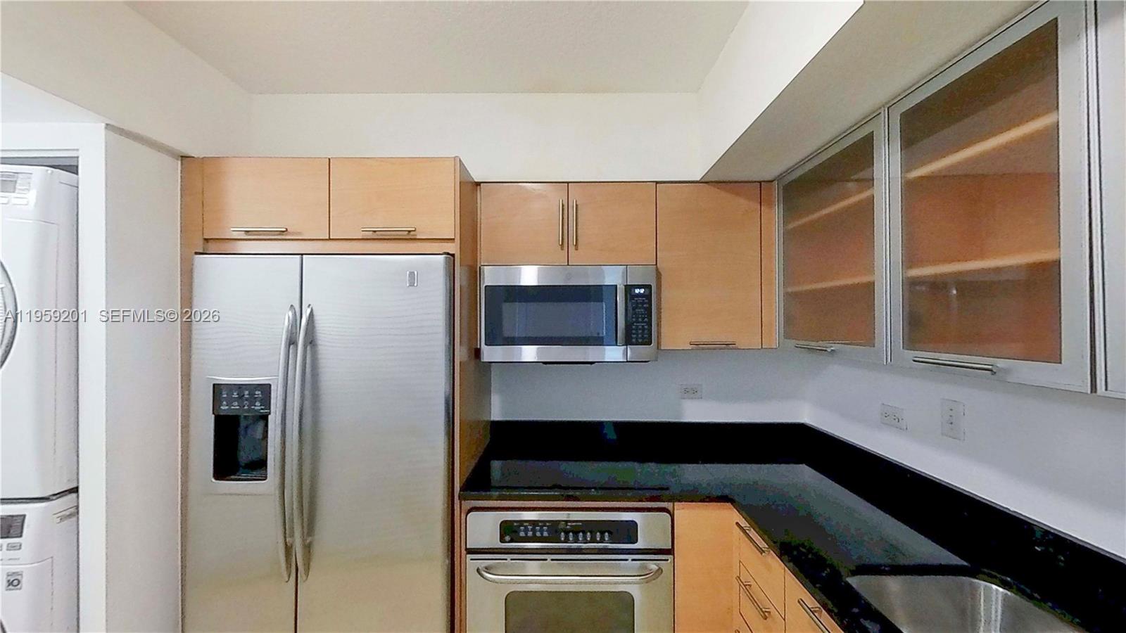 BRICKELL ON THE RIVER N T - Residential