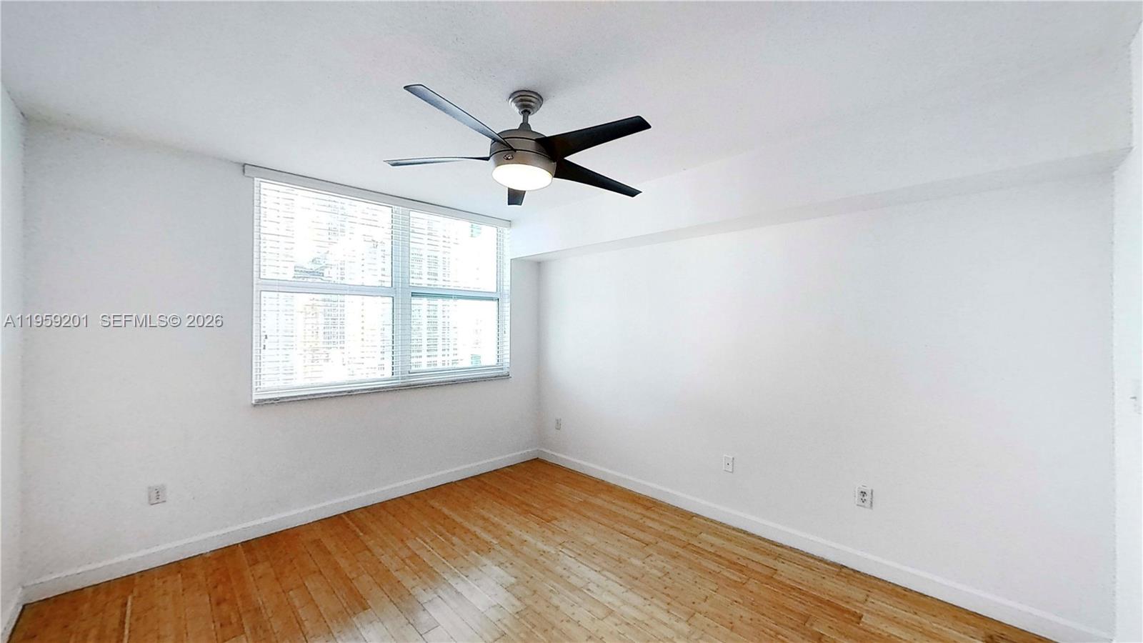 BRICKELL ON THE RIVER N T - Residential