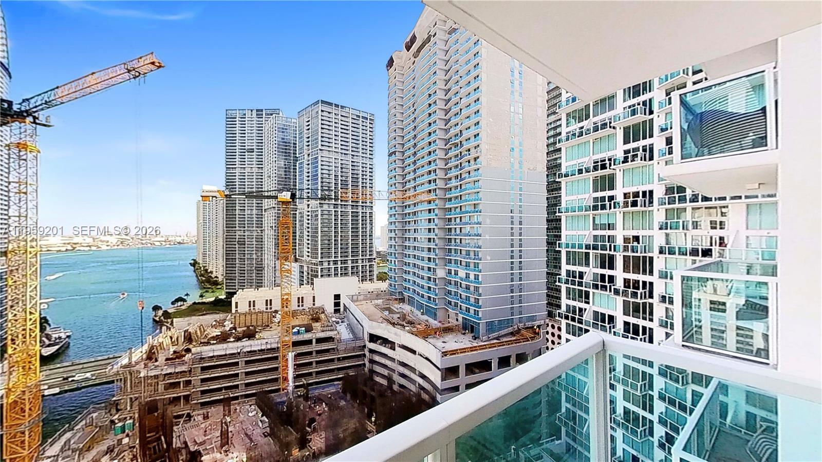 BRICKELL ON THE RIVER N T - Residential