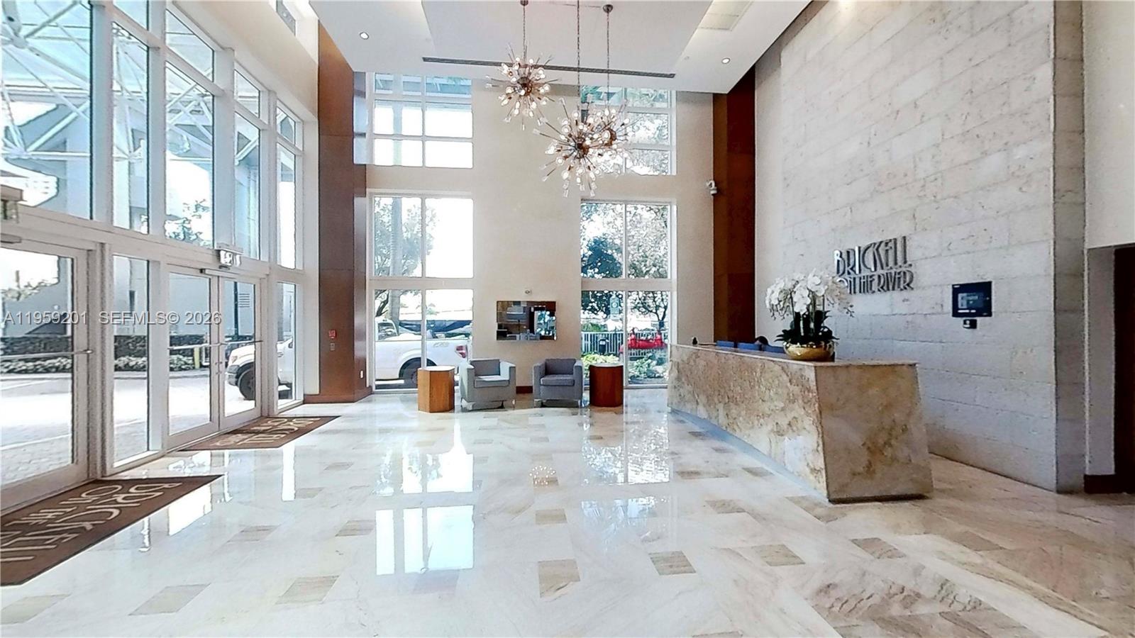 BRICKELL ON THE RIVER N T - Residential