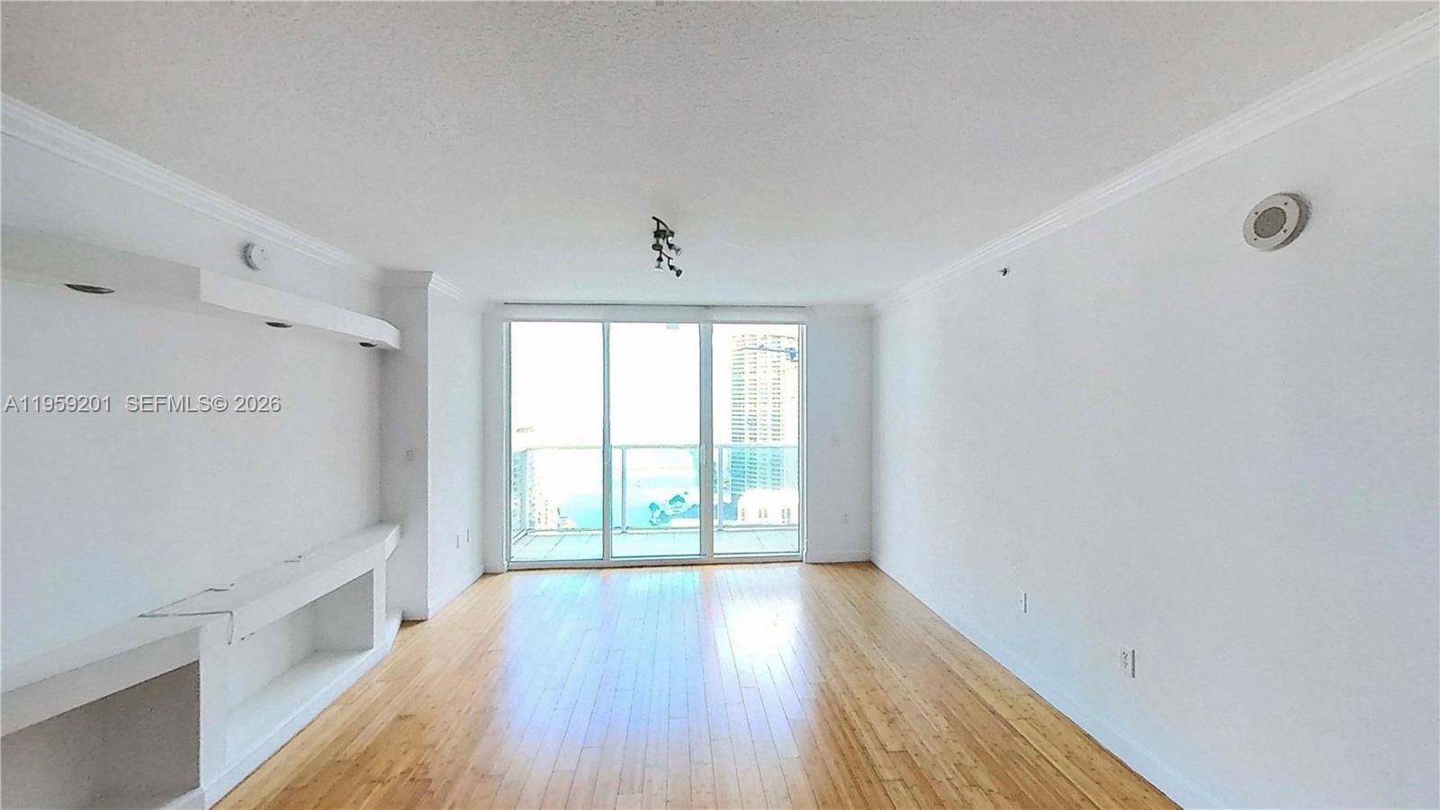 BRICKELL ON THE RIVER N T - Residential