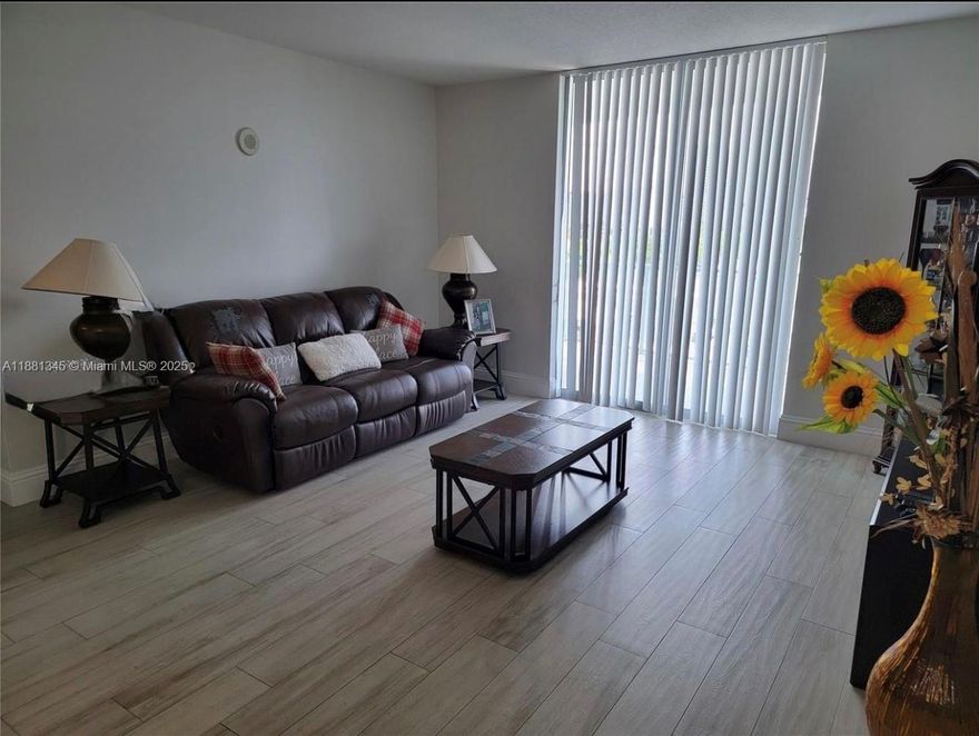 This beautiful 3-bedroom, 2.5-bathroom unit is ideally located in the heart of the Hollywood Historic District, within walking distance of restaurants, shops, and entertainment, and less than 3 miles from I-95, the Turnpike, and the beach! The apartment features three generously sized bedrooms and two and a half bathrooms, making it ideal for families or roommates. It has been fully renovated and freshly painted, with a spacious layout, in-unit Washer and Dryer, and TWO assigned parking spaces. Building amenities include a pool, gym, business center, front desk security, and valet parking.