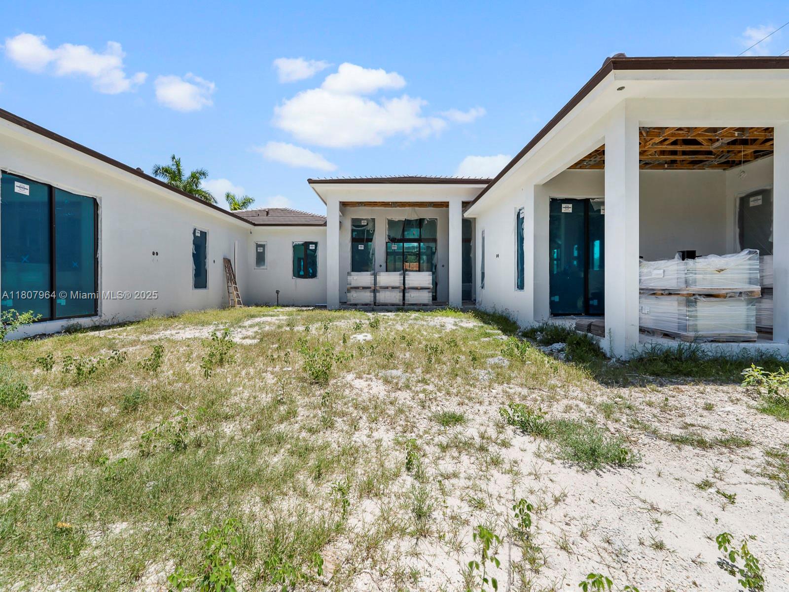 CHARM-AIRE REPLAT - Residential