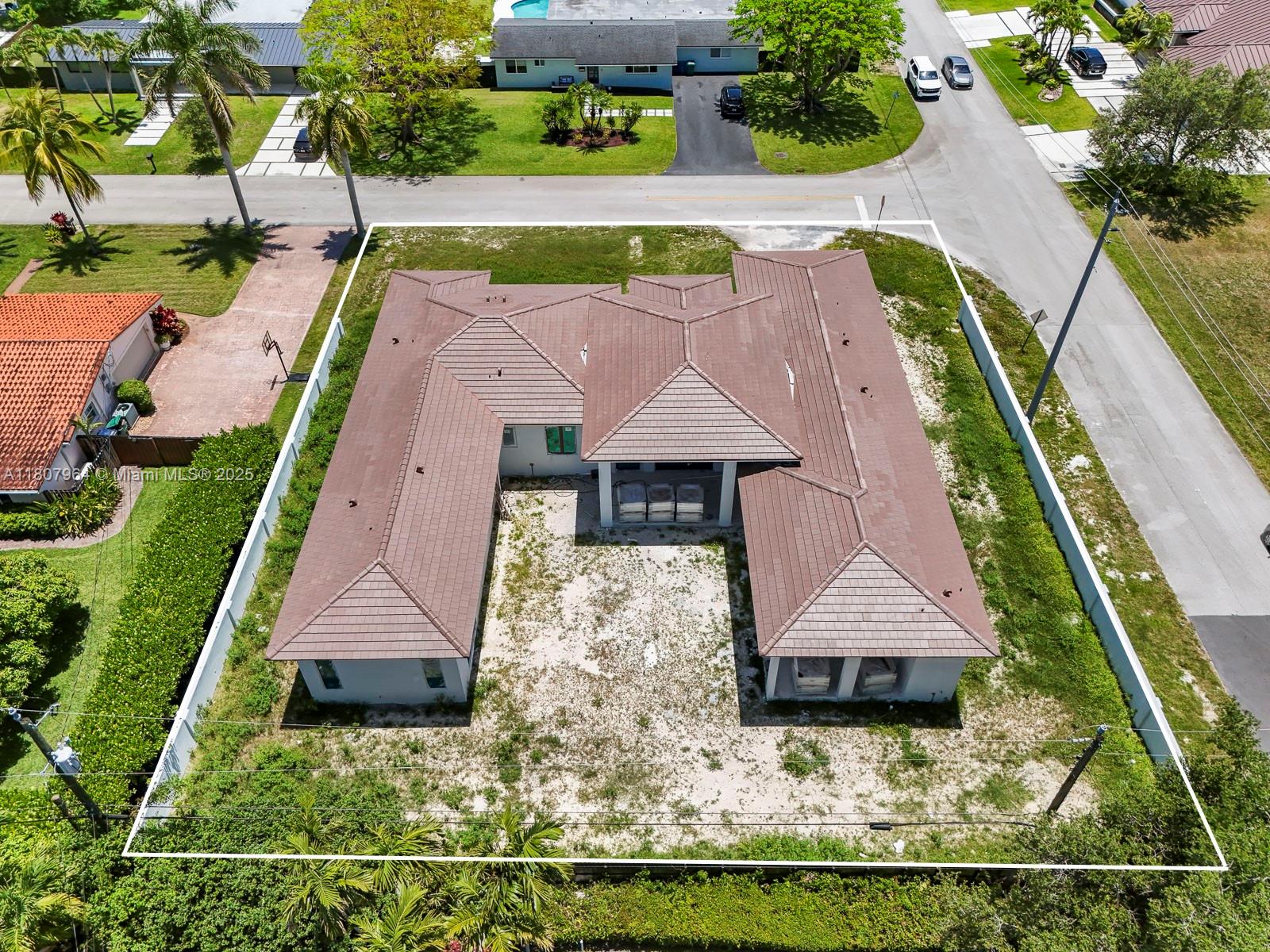 CHARM-AIRE REPLAT - Residential