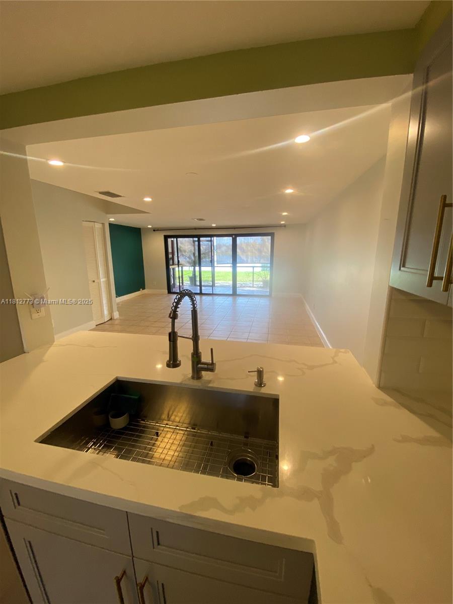 4751 Nw 90th Ave, Sunrise, Miami-Dade County, Florida - 3 Bedrooms  
3 Bathrooms - 