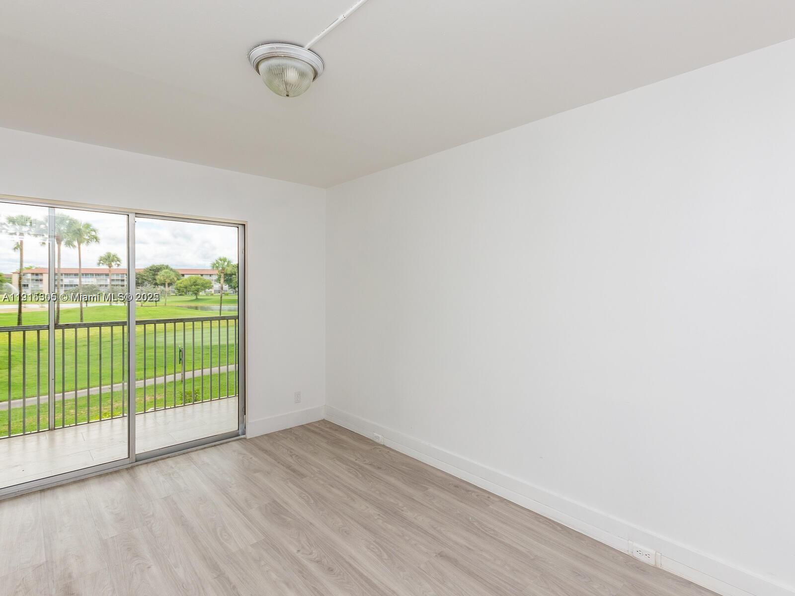 KINGSLEY AT CENTURY VILLA - Residential