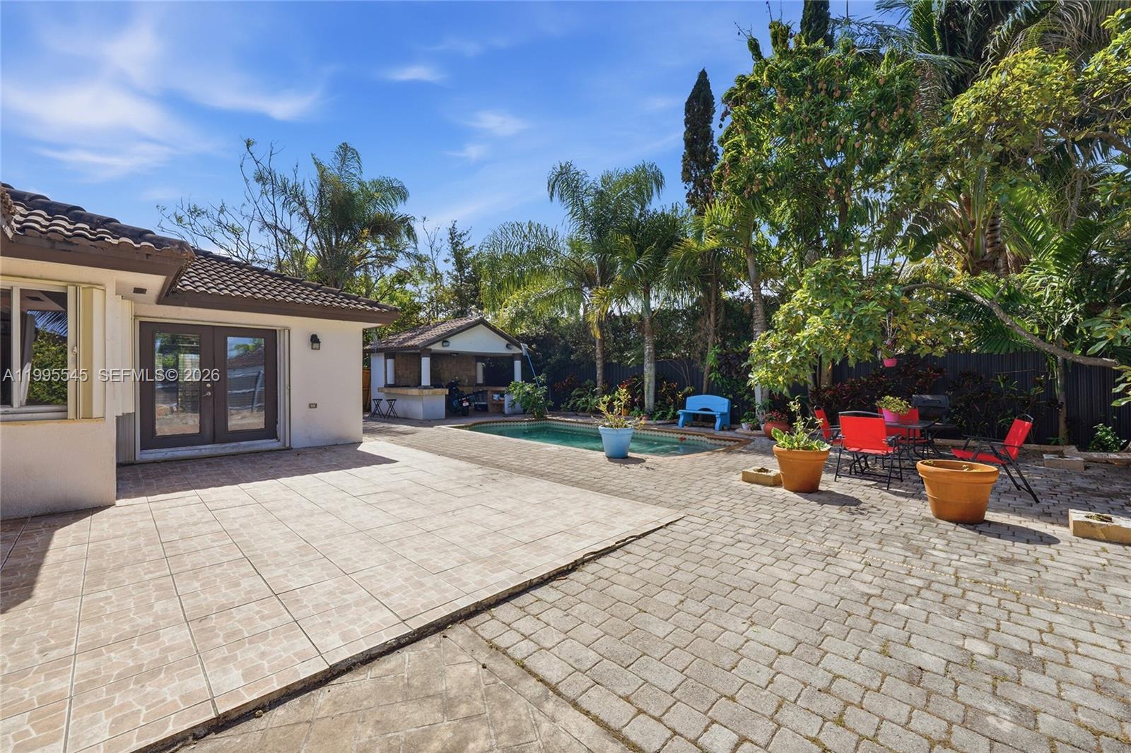 LAGUNA PONDS SEC 2 - Residential