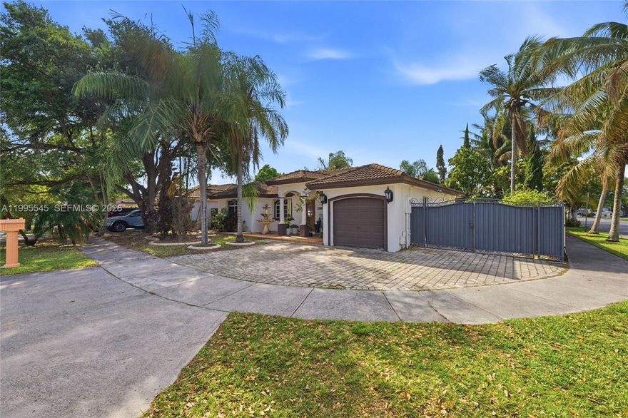 Beautiful corner home located in a highly desirable area. Features a 2026 A/C, tankless water heater, and accordion shutters for all doors and windows. Enjoy outdoor living with a beautiful pool and summer kitchen—perfect for entertaining. Plenty of parking and no HOA.